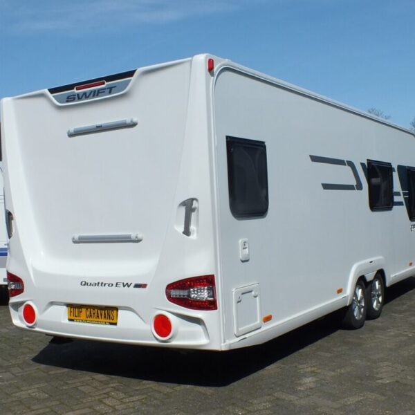 SWIFT SPRITE QUATTRO bj.2019, STAPELBED, MOVER, 6 PERSOONS!