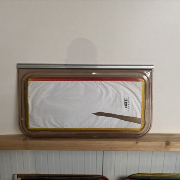 Engelse Caravan raam 84,5 x 47 cm