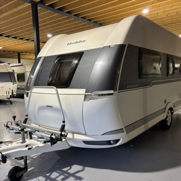Hobby Excellent 460 SFF bj.2018, queensbed, mover, voortent